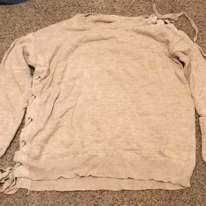 hem&thread tie up sweater